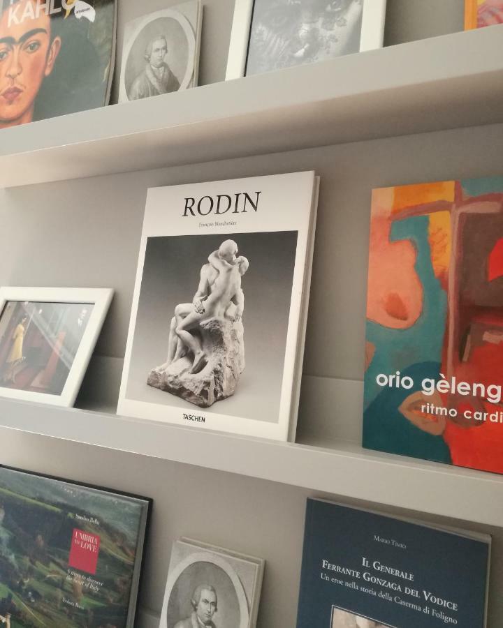 Bloom Rooms Foligno Eksteriør bilde